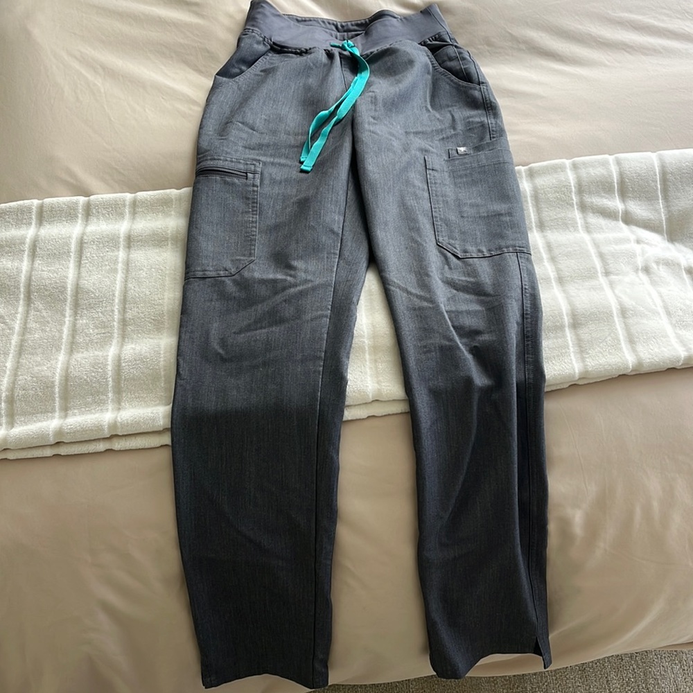 Figs Technical Gray Scrub Pants